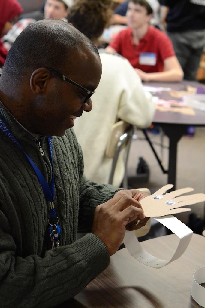 Faces of Conflict continues Thanksgiving tradition