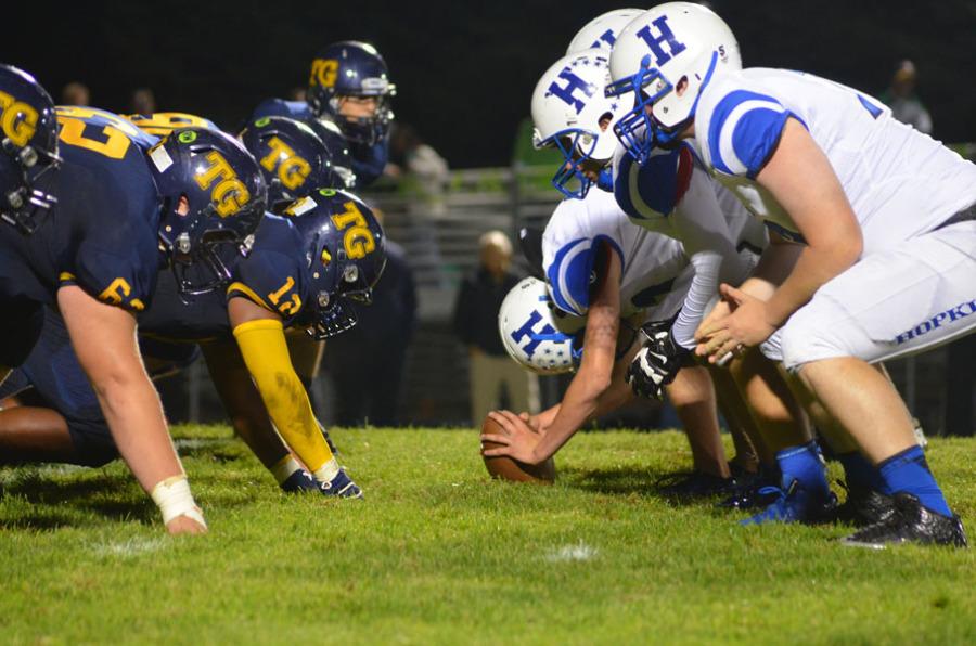 Totino-Grace touchdown in final minute fends off Royals