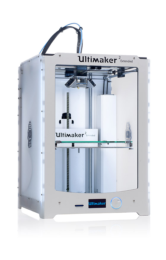 HHS purchased a new 3D printer called the Ultimaker 2 Extended.