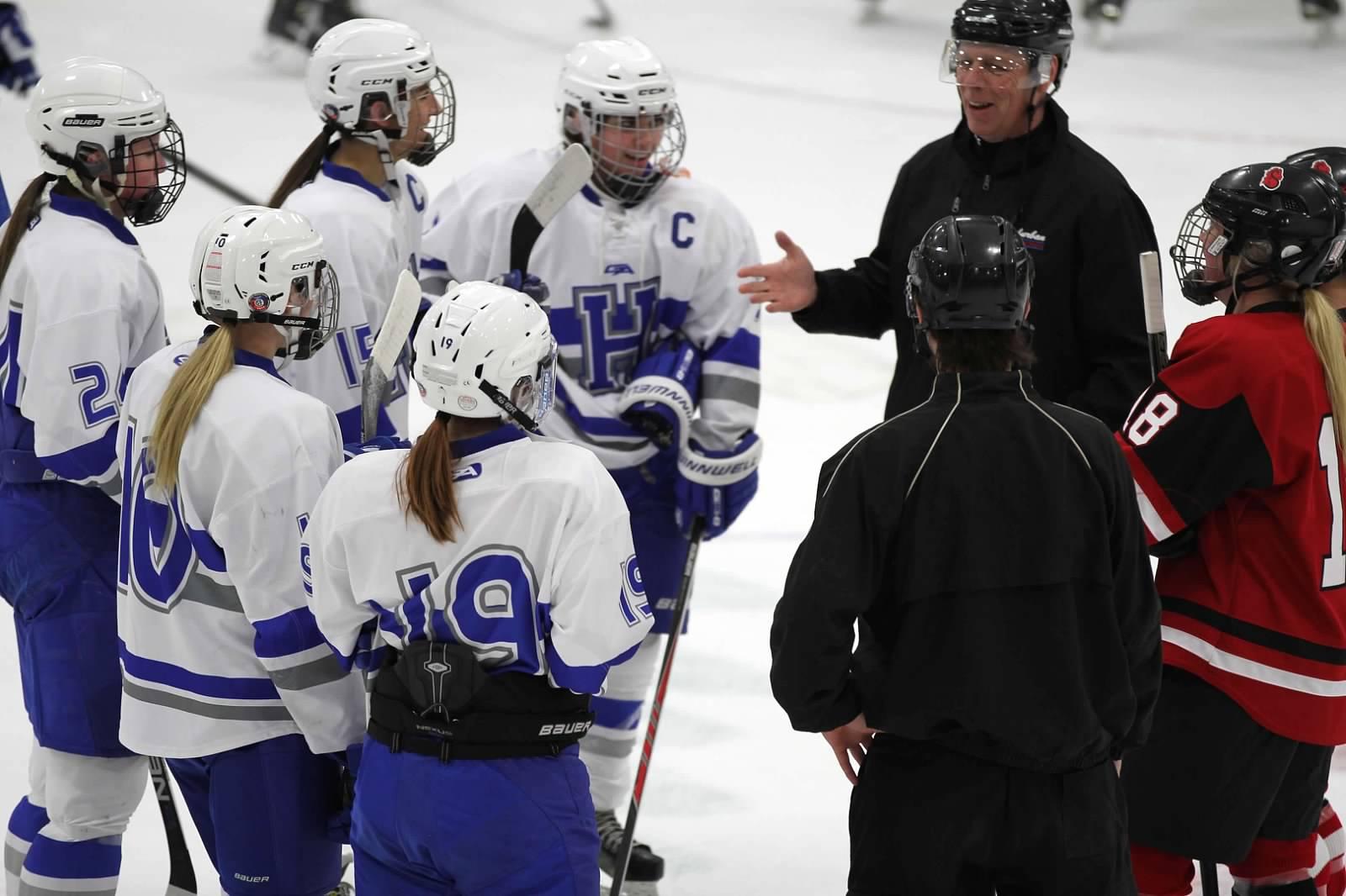Girls+hockey+ends+season+with+frustrating+loss%2C+confident+about+the+future