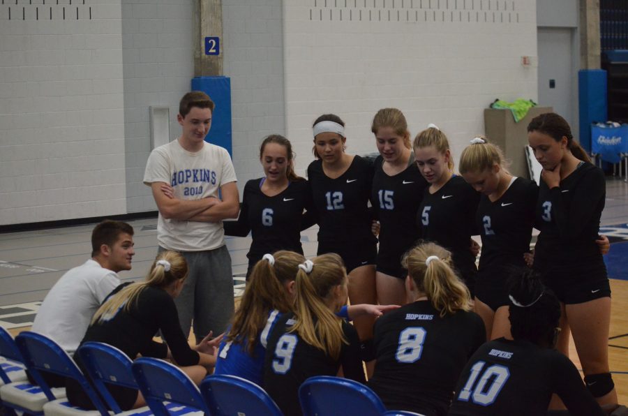 The+Royals+huddle+up+as+they+take+down+New+Prague+3-0+in+an+out+of+conference+matchup.