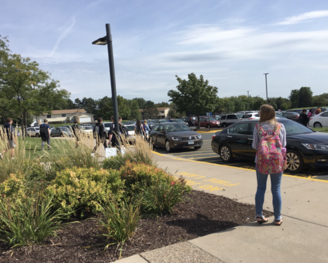 Parking lot and traffic jams leave students questioning new turf fields