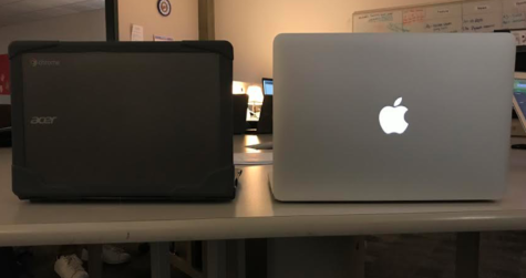 HHS students contemplate Mac vs Chromebook