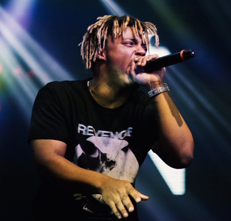 Juice WRLD performing 